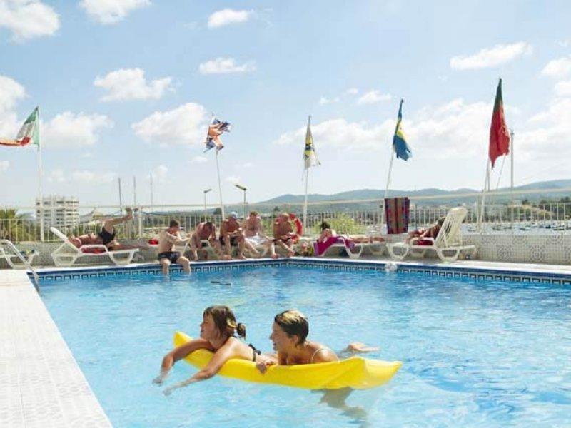 Aparthotel Vibra Del Mar - Adults Only San Antonio  Bekvämligheter bild